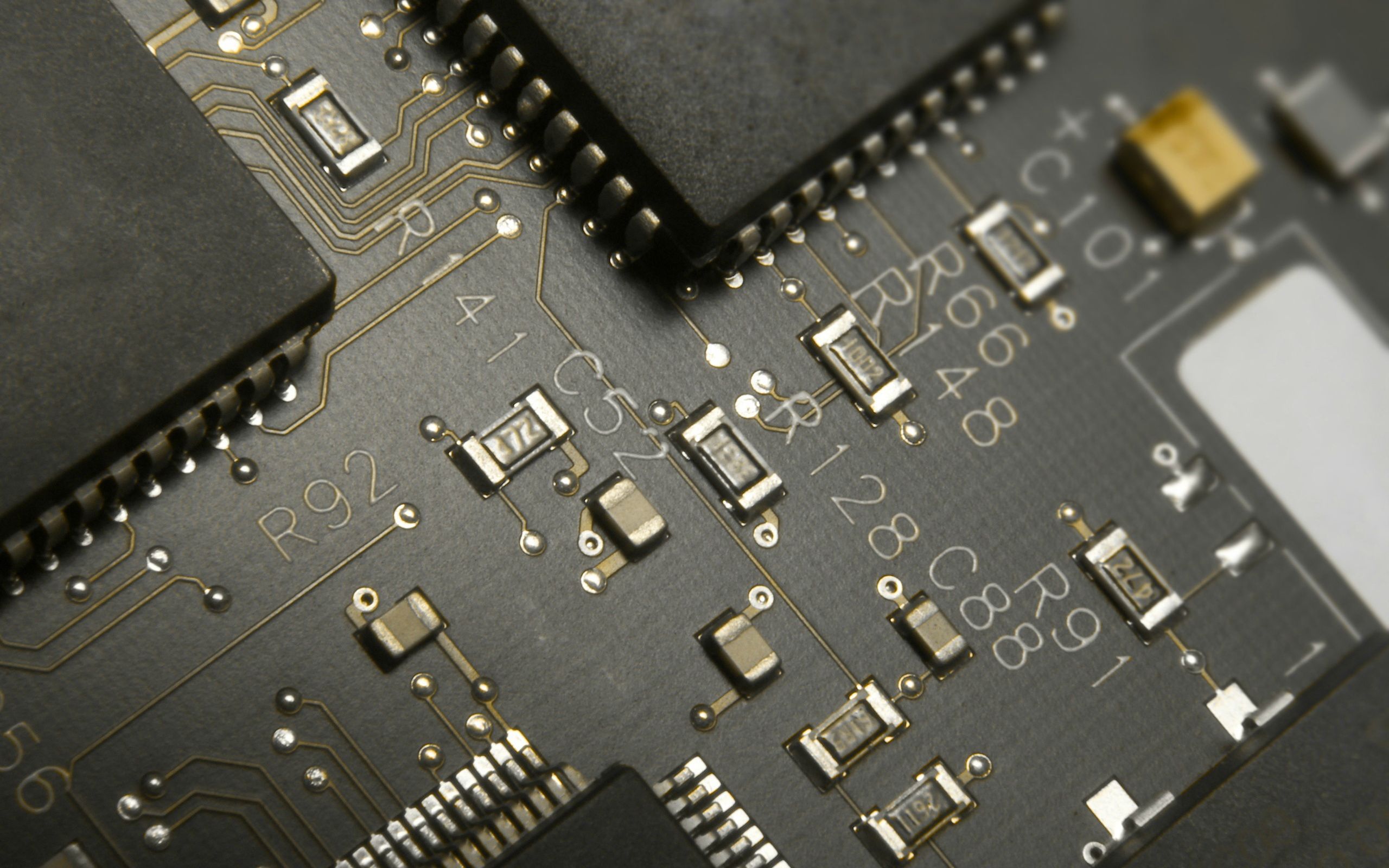 LR Paeser Vemeko Electronics.jpg