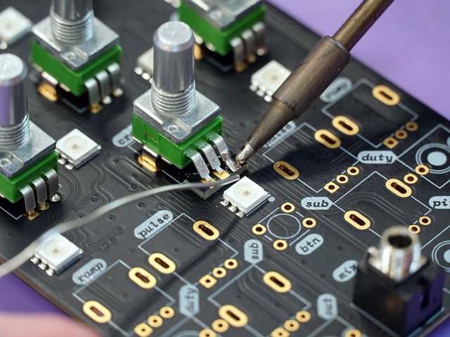 AR Electronics.jpg